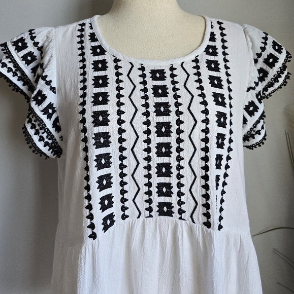 LOFT White Black Linen Blend Embroidered Peplum Flutter Sleeve Shirt SZ Large - Picture 4 of 12